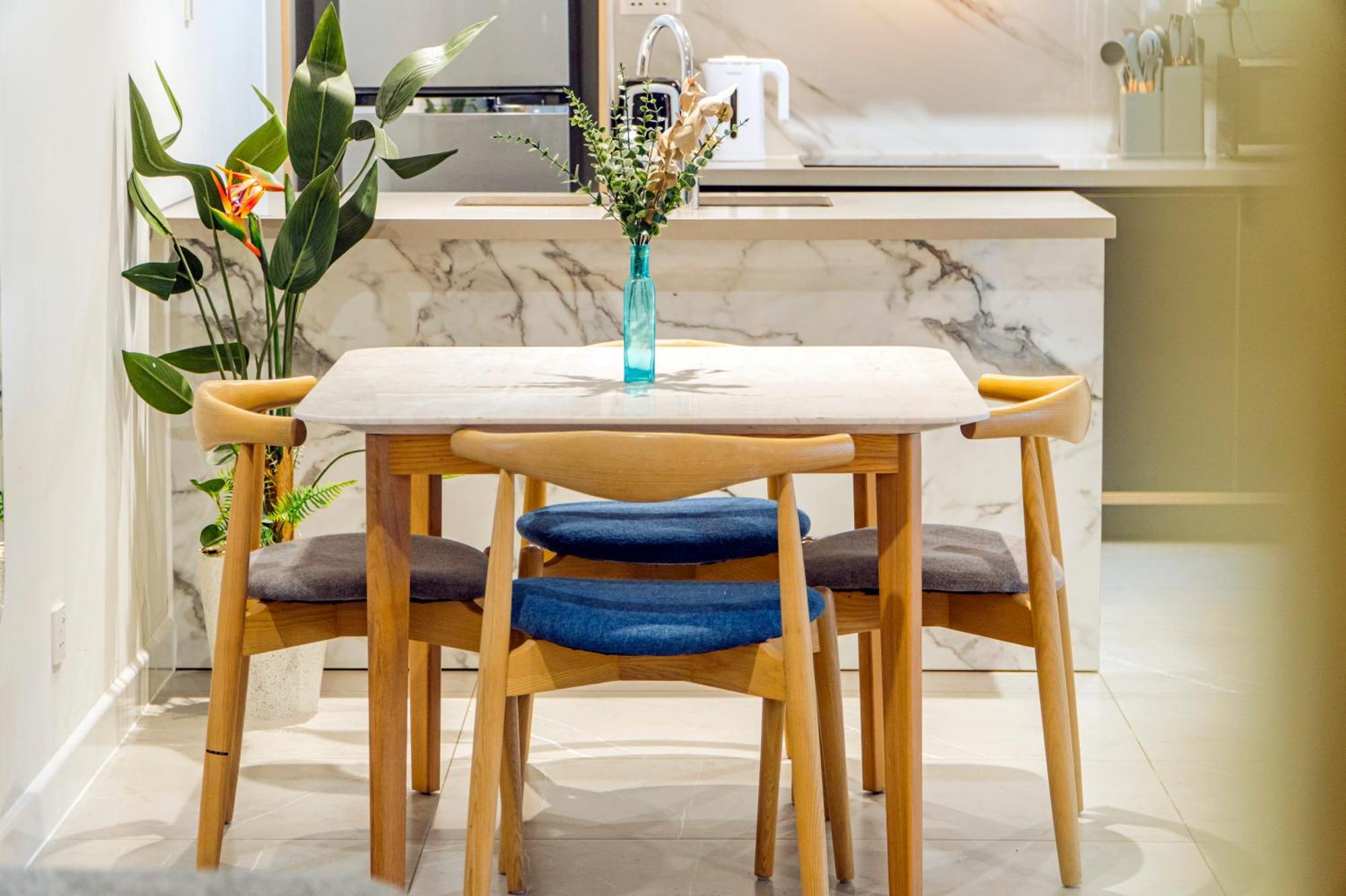 Apartment Elegant Zenity And D1mension In District 1 - Host By Thomas